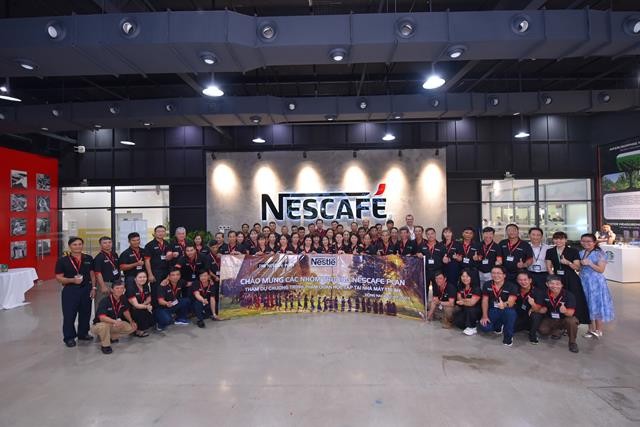 doan-nong-dan-nescafe-plan-tai-nha-may-nestle-tri-an-1-copy-1726652343.JPG