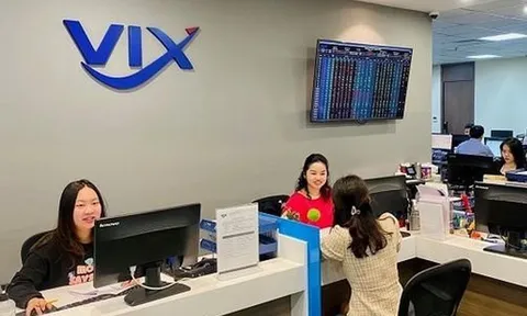 Sóng ngầm tại VIX: Khi những ông lớn lần lượt rời cuộc chơi