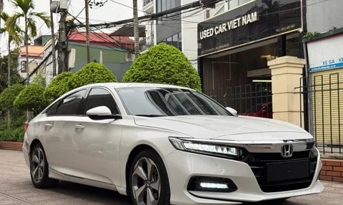 Rao Honda Accord 2019 rẻ hơn thị trường cả trăm triệu đồng, người bán thật thà giải thích khiến CĐM khen ngợi