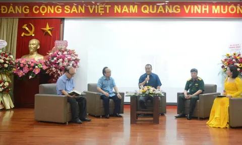 Ra mắt Cuốn sách ‘Con đường tương lai’