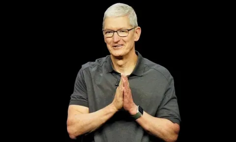 Tim Cook: "Gần như mọi sản phẩm Apple đều đến từ Việt Nam" - Giữa nguy khốn, công ty lại tìm được chân ái?