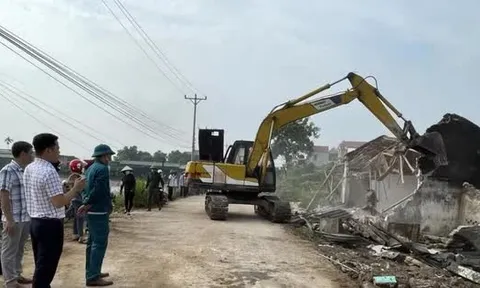 Hà Nội: Sau vụ 2 lãnh đạo cấp xã bị tạm đình chỉ, huyện yêu cầu báo cáo tình trạng vi phạm đất đai