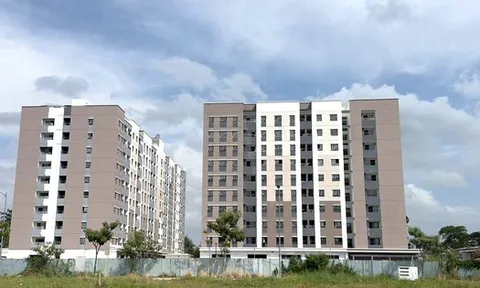 Chậm bàn giao nhà ở xã hội, cư dân Golden City kêu cứu