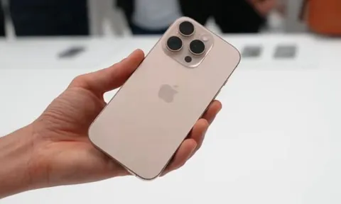 Giá iPhone 16 Pro Max lần đầu xuống dưới mức 30 triệu đồng