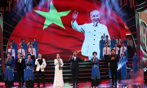 Món quà nghệ thuật từ trái tim tri ân Chủ tịch Hồ Chí Minh