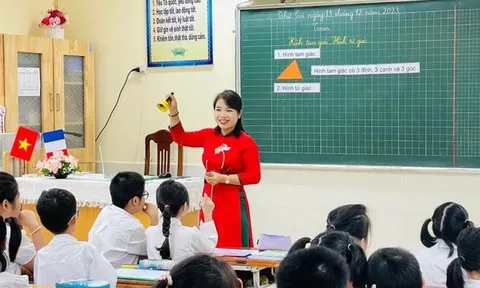 Dự kiến điều chỉnh chế độ trả lương dạy thêm giờ đối với nhà giáo