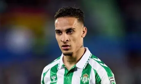 Manchester United đưa ra quyết định quan trọng về Antony
