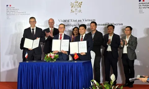 Viettel ký kết hợp tác quốc phòng với công ty vũ khí đa chức năng của Pháp