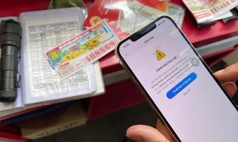 Thực nghiệm hiện trường vụ người đàn ông gây "đau khổ" cho nhiều đại lý vé số ở TP HCM