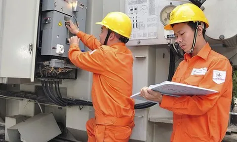 Giá điện sinh hoạt có cách tính mới, cao nhất gần 4.000 đồng/kWh