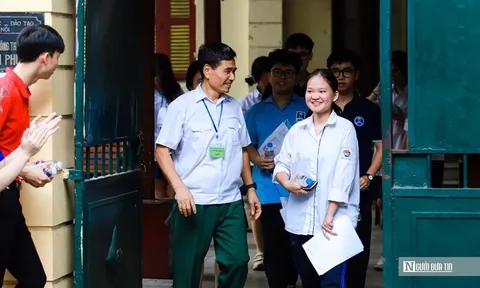 Đề thi, gợi ý đáp án môn Ngữ văn thi vào lớp 10 tại Hà Nội năm 2025