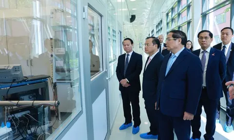 Thủ tướng thăm đại học lâu đời nhất Thụy Điển, cổ vũ khát vọng người Việt Nam đạt giải Nobel