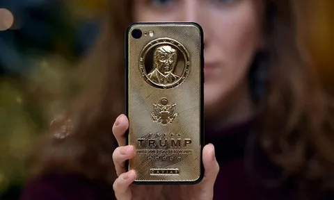 Ông Trump sắp ra mắt cả điện thoại và nhà mạng riêng?