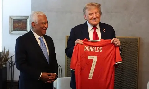 Ronaldo gửi thông điệp hòa bình đến Tổng thống Trump