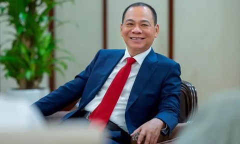 Cổ phiếu Vingroup tăng phi mã, tài sản tỷ phú Phạm Nhật Vượng tăng thêm hơn 734 triệu USD sau một đêm lên 10,5 tỷ USD, giàu thứ 266 thế giới