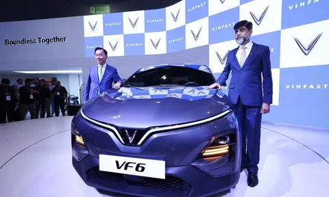 Ông Phạm Nhật Vượng sắp "mang cả Vingroup" tới nước GDP vượt Anh, Pháp, Nga, Elon Musk lại chần chừ