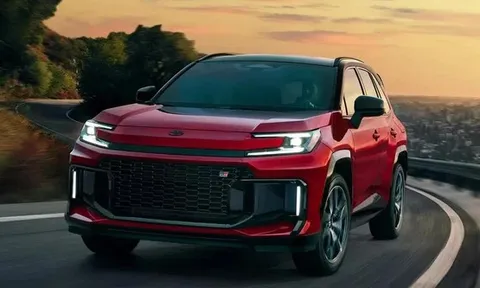SUV Toyota bán chạy nhất thế giới: Ngang cỡ CR-V mà giá gấp đôi, đắt có 'xắt ra miếng'?
