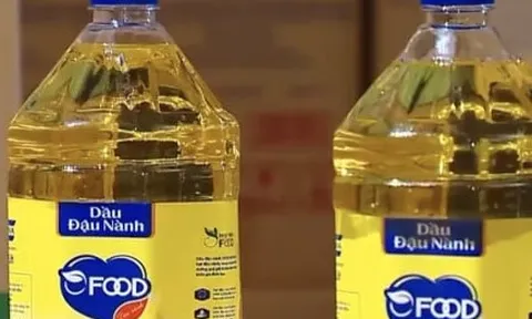 Khởi tố giám đốc công ty biến dầu ăn chăn nuôi thành thực phẩm cho người
