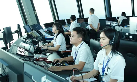 Doanh nghiệp thu phí các chuyến bay qua bầu trời Việt Nam báo lãi nghìn tỷ