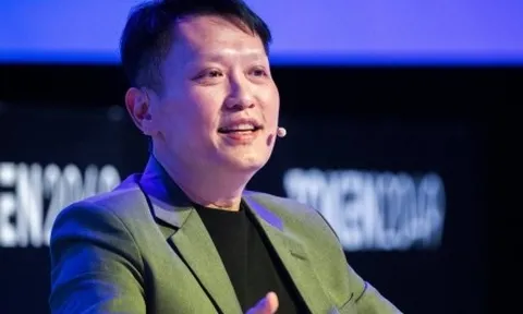 CEO của sàn giao dịch tiền điện tử nổi tiếng thế giới vừa đến Việt Nam là ai?