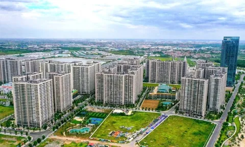 'Nhịn ăn' cả năm mới mua nổi 1m2 chung cư Hà Nội