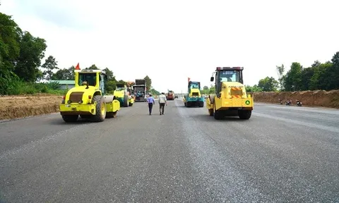 34 km cao tốc ở Đồng Nai: Cần quyết liệt 'làm ngày, làm đêm'