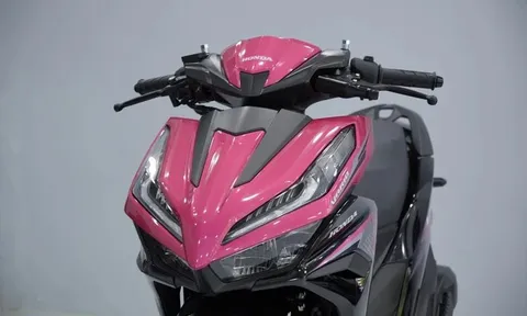 Honda có xe ga thể thao 'độc lạ', vừa cập bến Việt Nam: Màu mới cực cá tính, giá bán thế nào?