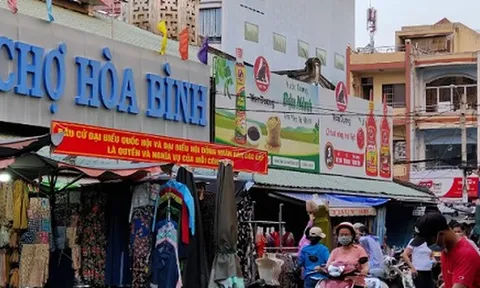 Giá nhà đất tại phường có diện tích 1,2 km2 chạm mốc 400 triệu đồng/m2