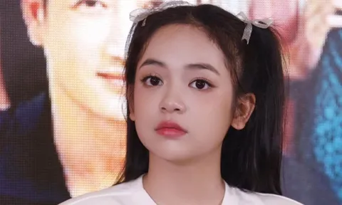 "Công chúa nước mắt" Chu Diệp Anh, 14 tuổi là tiểu mỹ nhân càng ngắm càng say