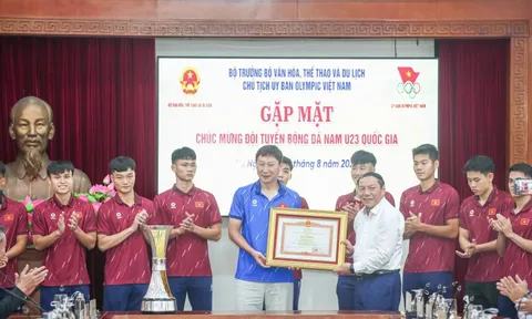 Đội tuyển U23 Việt Nam vinh dự nhận Bằng khen của Thủ tướng Chính phủ