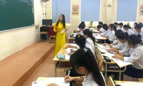 Xử lý vướng mắc về bố trí đội ngũ công chức giáo dục tại cấp xã