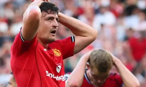 CĐV Man Utd sốc về phát ngôn của HLV Amorim sau trận thua Arsenal