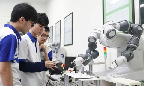 Nghị quyết 71 – “Khoán 10” trong giáo dục đại học Việt Nam
