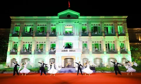 Đà Nẵng biểu diễn đêm nhạc trên ban công bảo tàng lịch sử, kết nối tương lai