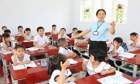 Không sử dụng biện pháp kỷ luật mang tính bạo lực, xúc phạm nhân phẩm của học sinh