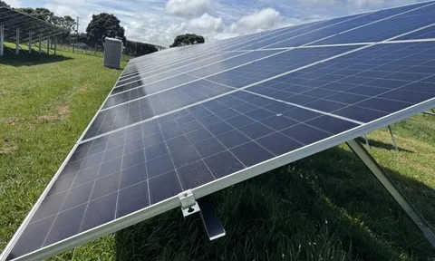 Sân bay “tự cung tự cấp” với 14,7 triệu kWh điện mặt trời
