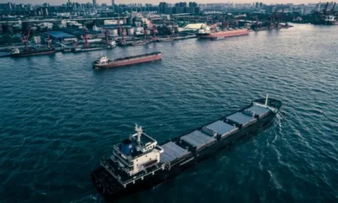 Biến nước biển thành nhiên liệu ngay trên tàu biển