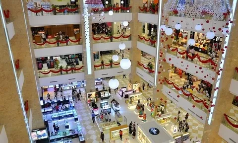 Chân dung "đại gia" Bảo Quân vừa thành chủ toà nhà biểu tượng tại tuyến đường "đẹp nhất Việt Nam"