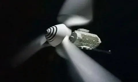 Turbine điện gió siêu nhỏ chỉ cần gió khẽ là quay