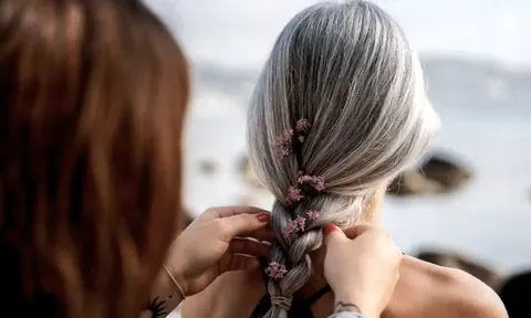 Liên hệ bất ngờ giữa tóc bạc và ung thư: Một tin tốt