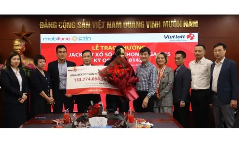 Mua một dãy số suốt 2 năm, người đàn ông Khánh Hòa trúng gần 134 tỷ đồng