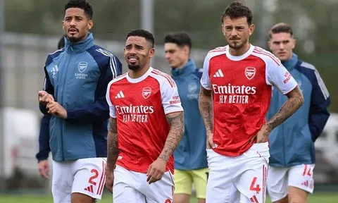 Tiền đạo Gabriel Jesus khẳng định không rời Arsenal lúc này