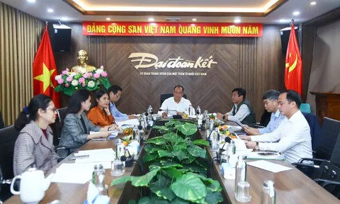 Giải thưởng "Vinh danh Người truyền lửa": Bình chọn gương mặt truyền cảm hứng