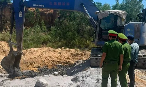 Khởi tố 2 lãnh đạo công ty liên quan vụ chôn lấp 117 tấn chất thải nguy hại