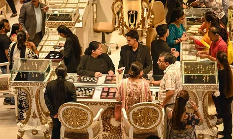 Chỉ trong 3 tháng, một nhóm người đã mua 1.300 tấn vàng