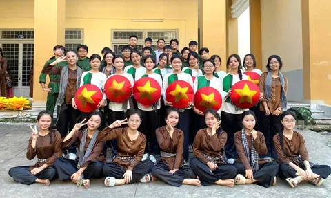 Học sinh ở TPHCM đã mua BHYT có được hoàn tiền?