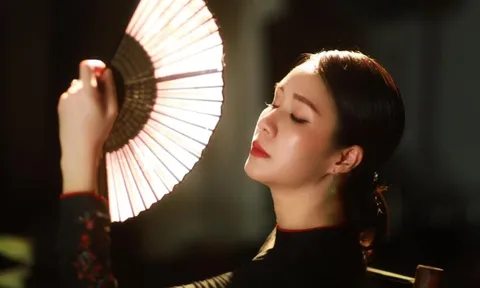 Diễn viên Mai Huê trở lại màn ảnh sau hơn 2 thập kỷ vắng bóng