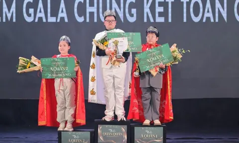 Cậu bé 12 tuổi đăng quang “Tỏa sáng Thiên thần nhí”, mở cánh cửa ra sân khấu thế giới