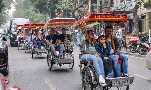 Khách quốc tế đến đông, Hà Nội vẫn loay hoay tìm "lý do ở lại"