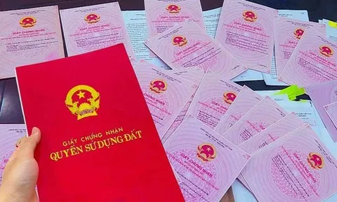 Ngay ngày mai, nhiều quy định mới về sổ đỏ có hiệu lực, người dân cần nắm rõ thông tin